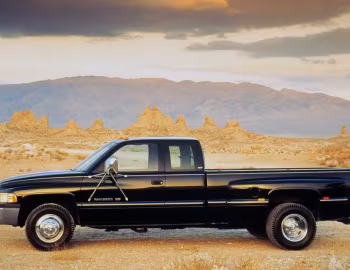 Dodge Ram 3500 Club Cab Pickup '1994–2002