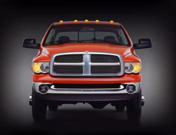 Dodge Ram 3500 4×4 SLT Quad Cab Pickup '2004–05