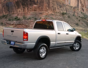 2005 Dodge Ram Power Wagon Quad Cab '2004–05