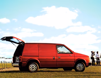 Dodge Mini Ram Van '1984–88