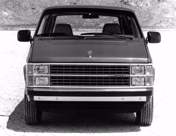 Dodge Mini Ram Van '1984–88