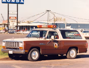 1984 Dodge Ramcharger Patrol Car (AD150) '1983–84