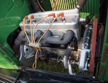 Bajo el capó 1925 Dodge Series 116 Roadster
