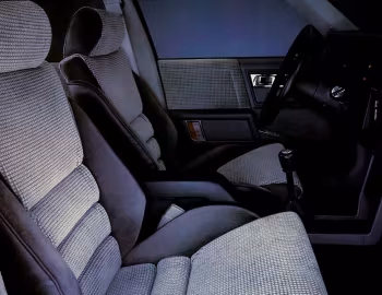 Interior Dodge Lancer Shelby '1988–89