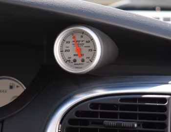 Интерьер 2003–05 Dodge SRT-4 '2002–05