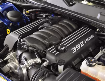 Под капотом 2011 Dodge Challenger SRT8 392 "Inaugural Edition" (LC) '11.2010–07.2011