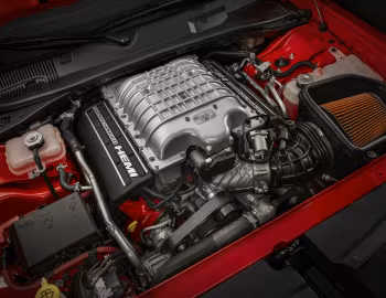 Sous la capuche 2018 Dodge Challenger SRT Demon (LC) '2017–05.2018