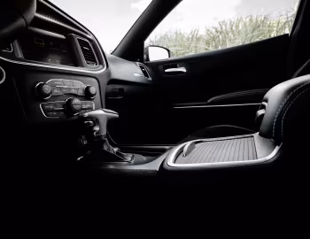 Interior 2015–18 Dodge Charger SRT 392 (LD) '2015–18