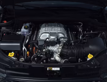 Bajo el capó 2021 Dodge Durango SRT Hellcat Black Package (WD) '2021