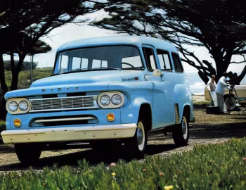 1963 Dodge D100 2WD Town Wagon (T)