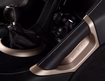 Interior 2017 Dodge Viper ACR "VoooDoo II Edition" (VX) '2016–17