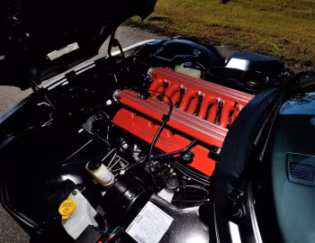 Bajo el capó Dodge Viper GTS (SR II) '1996–2002