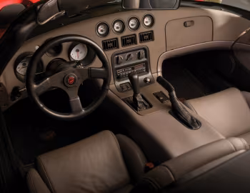 Interior 1992–95 Dodge Viper RT/10