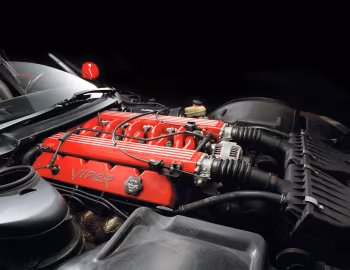 Bajo el capó 1992 Dodge Viper RT/10