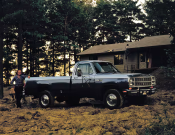 1979 Dodge W200 Power Wagon Sweptline