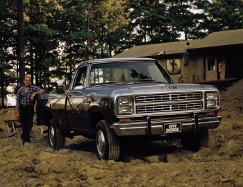 1979 Dodge W200 Power Wagon Sweptline