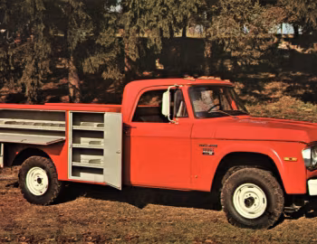 1971 Dodge W200 Power Wagon Utility Truck