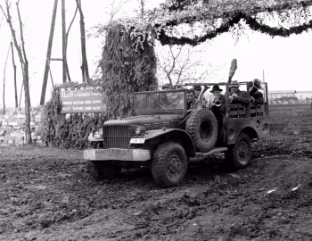 Dodge WC-51 (T214) '1942–45