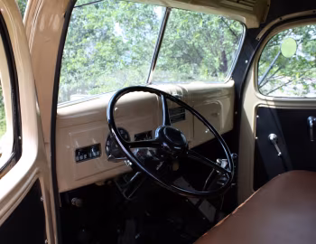 Interior 1946 Dodge WFMA-37
