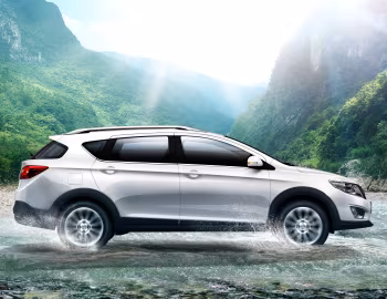 Dongfeng Aeolus AX3 '2015–18