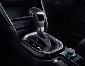 Интерьер Dongfeng Aeolus AX3 '2018–19