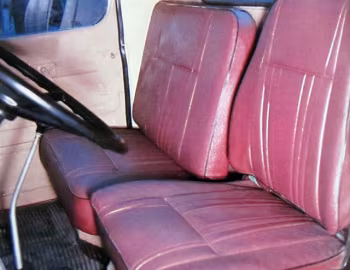 内饰 Dongfeng Aeolus EQF140-1 '1983–88