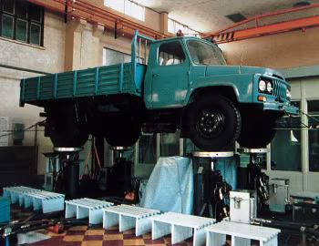Dongfeng Aeolus EQF140-1 '1983–88