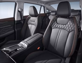 Интерьер Dongfeng Aeolus Yixuan Max '2021–23