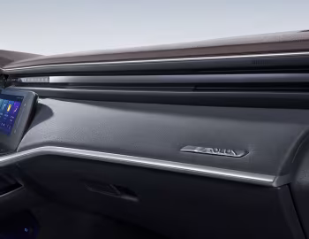 Интерьер Dongfeng Aeolus Yixuan Max '2021–23