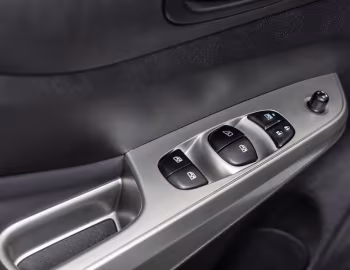 Intérieur Dongfeng DF6 [CIS] '2023–pr.