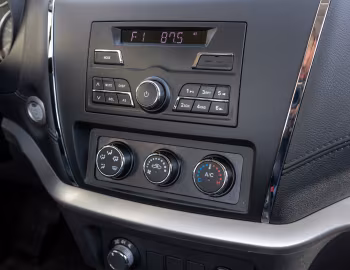 Intérieur Dongfeng DF6 [CIS] '2023–pr.