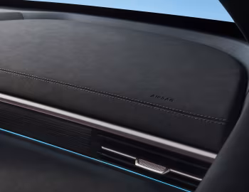 Інтэр'ер Dongfeng eπ008 '2024–н.ч.