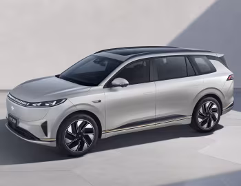 Dongfeng eπ008 '2024–н.ч.