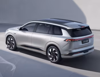 Dongfeng eπ008 '2024–н.ч.