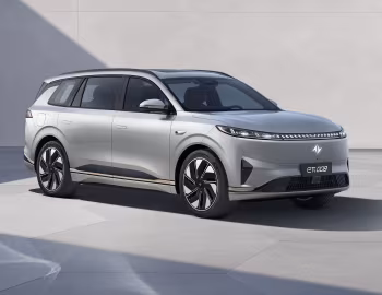 Dongfeng eπ008 '2024–н.ч.