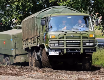 Dongfeng Aeolus EQ2102