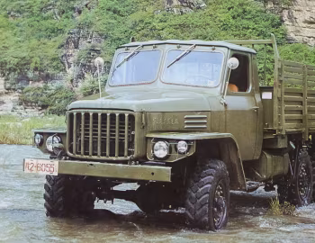 Dongfeng Aeolus EQ240 '06.1975–88