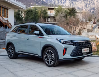 Dongfeng Fengon 580 '2022–н.ч.