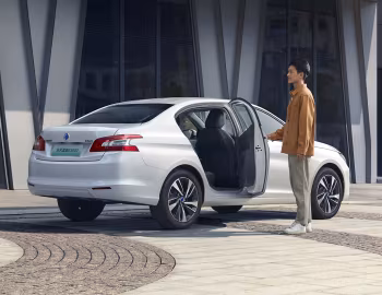 Fukang ES600 '2022–н.ч.