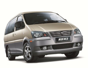 Dongfeng minivan hot sale 2018