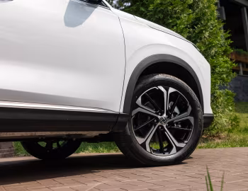 Dongfeng Huge [CIS] '2025–pr.