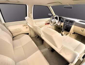 Интерьер Dongfeng Rich Multi-Purpose Commercial Vehicle (ZN6492) '03.2006–14