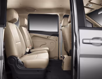 Interior Dongfeng Succe '2015–20