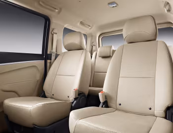 Interior Dongfeng Succe '2015–20