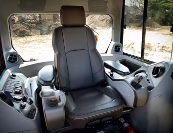 Interior Doosan DD100 [North America] '05.2022–23