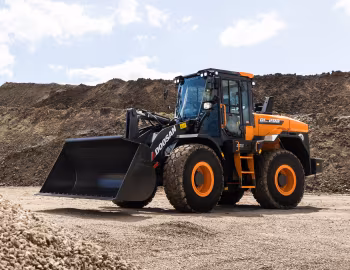 Doosan DL200-7 '2021–23