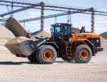 Doosan DL420CVT-7 '09.2021–23