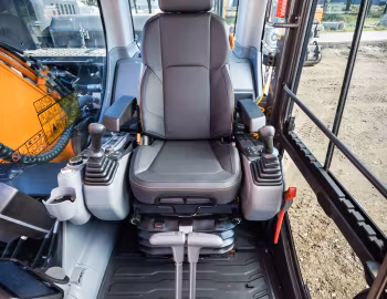 Interior Doosan DX225LC-7 '07.2021–05.2023