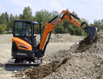 Doosan DX27Z '04.2019–04.2022