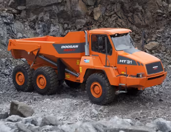 Doosan Moxy MT31 '2010–11